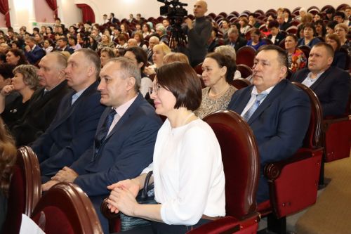 В Нурлате дали старт Году педагога и наставника