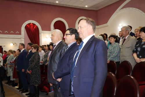 В Нурлате дали старт Году педагога и наставника