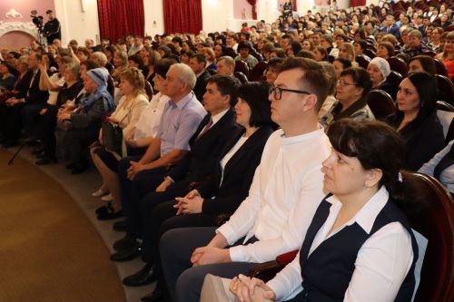 В Нурлате дали старт Году педагога и наставника
