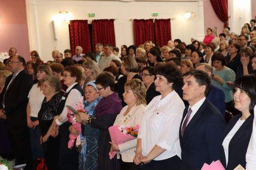 В Нурлате дали старт Году педагога и наставника