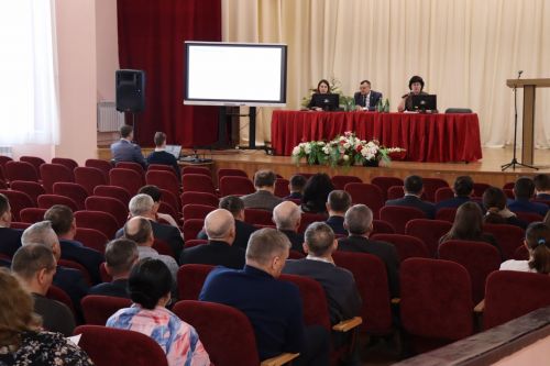 В Нурлате состоялся районный сельскохозяйственный семинар
