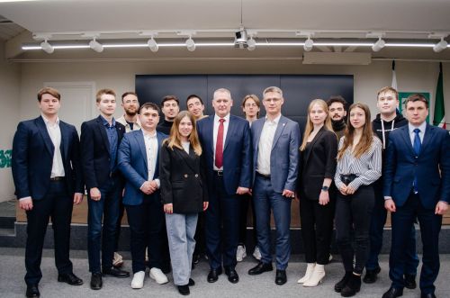 В Татарстане идет прием заявок на «Конкурс молодежных помощников»