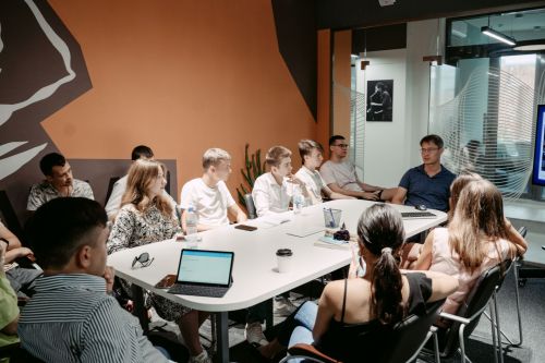 В Татарстане идет прием заявок на «Конкурс молодежных помощников»