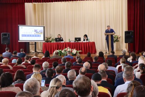 В Нурлате состоялся районный сельскохозяйственный семинар