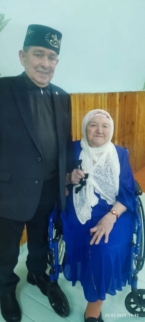 Сулеймановы в первый день Рамадана провели ифтар-меджлисы для жителей Нурлатского района
