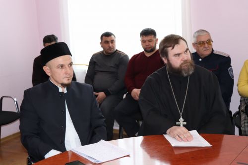 В Нурлате обсудили вопросы по взаимодействию с религиозными и общественными организациями