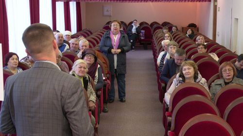 В Нурлате состоялись публичные обсуждения по вопросу ремонта дорог