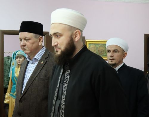 Глава района Алмаз Ахметшин провел ифтар для нурлатцев