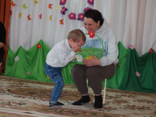 В дошкольных образовательных учреждениях продолжаются утренники, посвященные 8 Марта