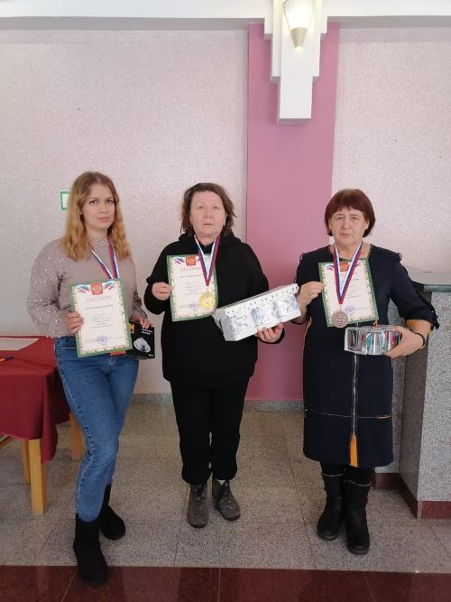 В Нурлате состоялись соревнования по шахматам и шашкам