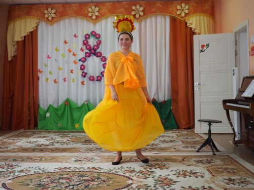 В дошкольных образовательных учреждениях продолжаются утренники, посвященные 8 Марта