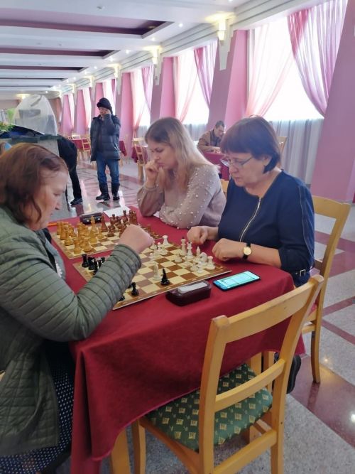 В Нурлате состоялись соревнования по шахматам и шашкам