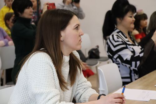 В Нурлате проходит фестиваль детского народного творчества «Без бергэ»
