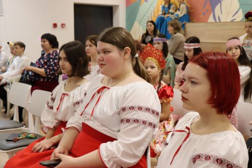 В Нурлате проходит фестиваль детского народного творчества «Без бергэ»