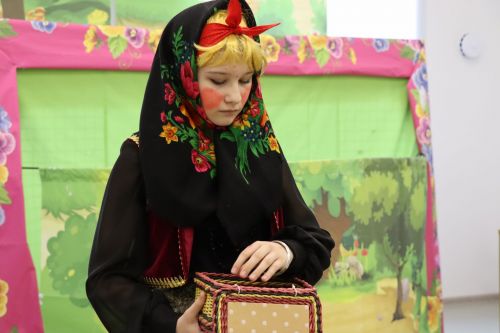 В Нурлате проходит фестиваль детского народного творчества «Без бергэ»