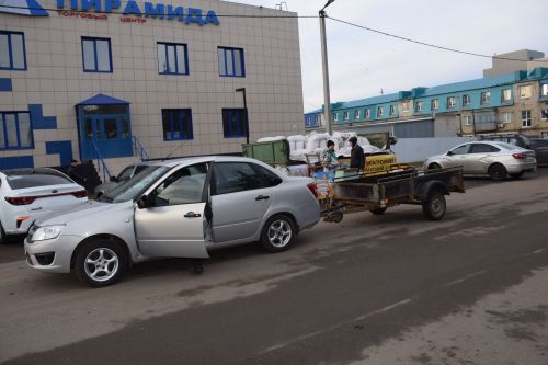На первой весенней ярмарке в Нурлате сельхозпродукцию реализовали с 45 торговых точек