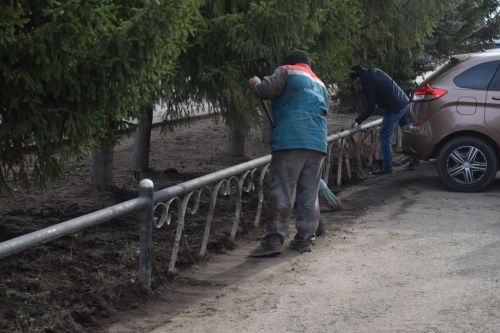 В Нурлате прошел первый субботник