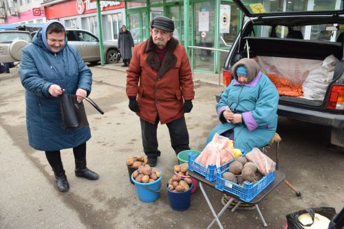 На первой весенней ярмарке в Нурлате сельхозпродукцию реализовали с 45 торговых точек