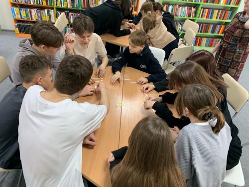 В библиотеке Нурлата прошла квест-игра для подростков