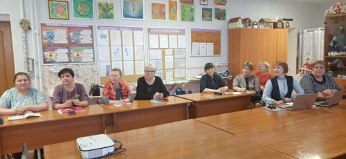 Для нурлатских учителей технологии прошел конкурс профмастерства