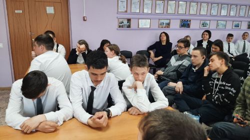 Старшеклассников Нурлатской школы-интерната посетили представители аграрного техникума