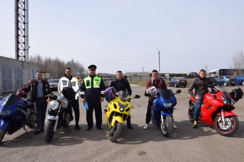 Нурлатские автоинспекторы встретились с владельцами двухколесного транспорта