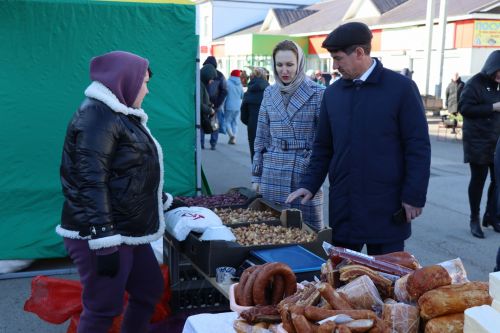 В Нурлате прошла сельскохозяйственная ярмарка