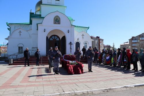 Нурлатцы простились с защитником Отечества