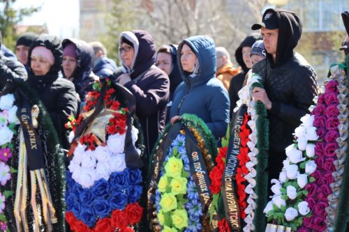 Нурлатцы простились с защитником Отечества