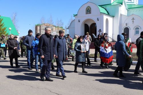 Нурлатцы простились с защитником Отечества