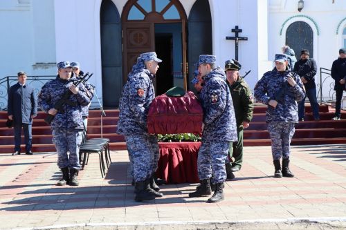 Нурлатцы простились с защитником Отечества