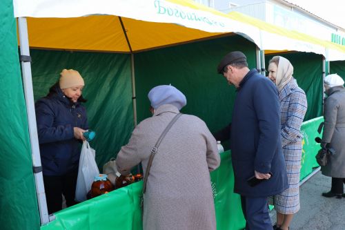 В Нурлате прошла сельскохозяйственная ярмарка