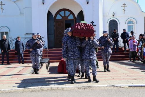 Нурлатцы простились с защитником Отечества