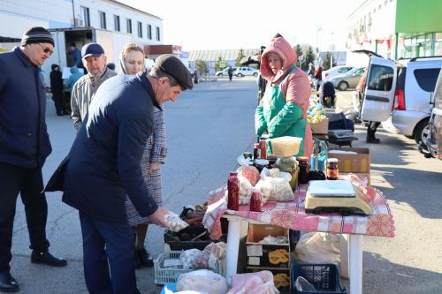 В Нурлате прошла сельскохозяйственная ярмарка