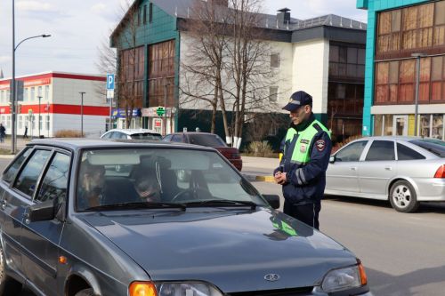 Нурлатские автоинспекторы провели рейдовое мероприятие «Тонировка»