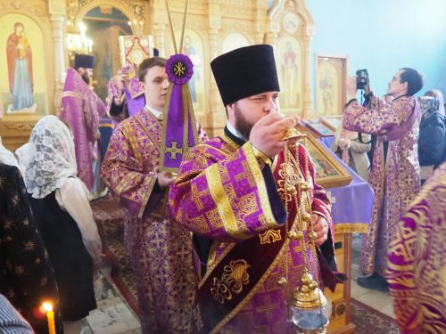 В Нурлате в день памяти преподобной Марии Египетской состоялась Божественная литургия