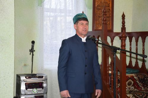 Во всех мечетях Нурлатского района прошли праздничные богослужения в честь Ураза-байрам