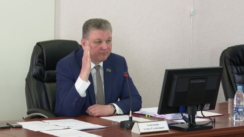 Заместителем председателя Совета города Нурлат стал Николай Липатов