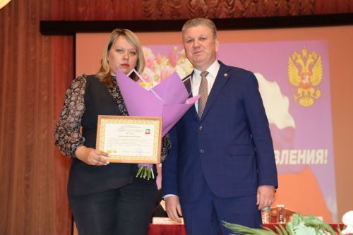 В Нурлате прошло праздничное мероприятие, посвященное Дню местного самоуправления