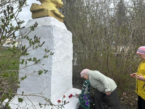 В Нурлате прошел митинг «Личности в истории страны» ко дню рождения В.И.Ленина