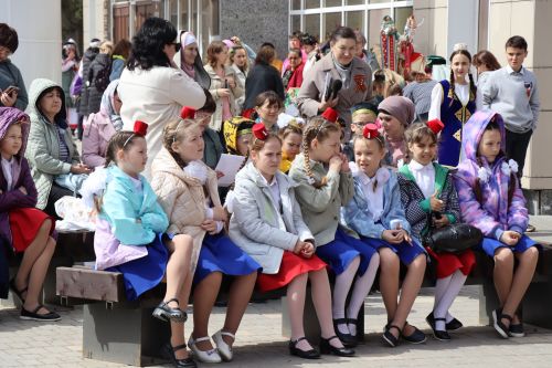Нурлатцы отметили День родного языка