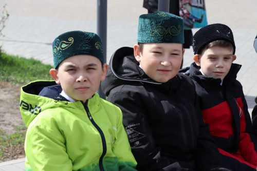 Нурлатцы отметили День родного языка