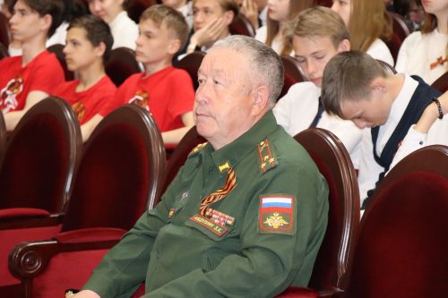 В Нурлате в День призывника чествовали будущих защитников Отечества