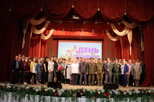 В Нурлате в День призывника чествовали будущих защитников Отечества