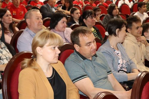 В Нурлате в День призывника чествовали будущих защитников Отечества