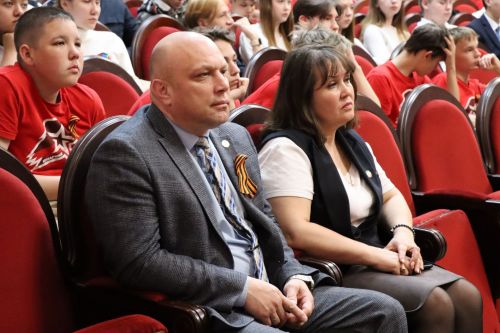 В Нурлате в День призывника чествовали будущих защитников Отечества