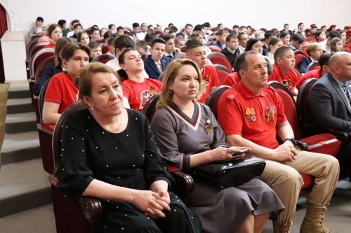 В Нурлате в День призывника чествовали будущих защитников Отечества
