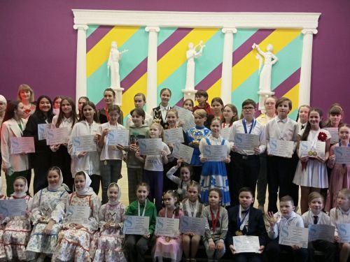 В Нурлате прошел Школьный многожанровый конкурс «Мастера искусств»