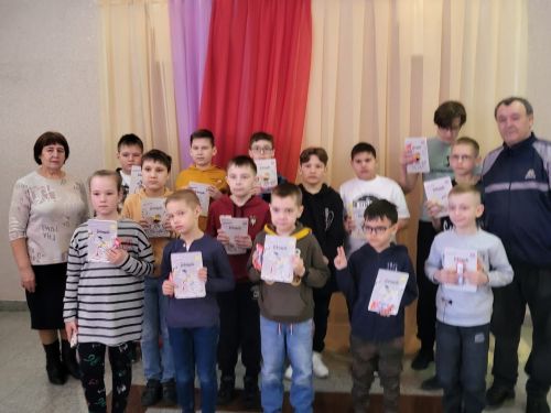 В Нурлате команды юных шахматистов встретились на товарищеском матче
