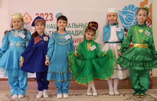 В детском саду «Сказка» города Нурлат прошел конкурс «Татар кызчыгы-2023»